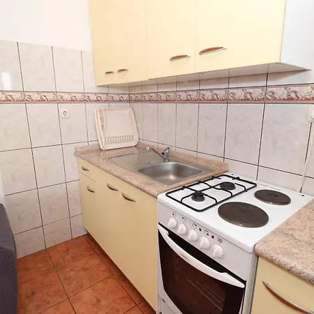 Appartamento By The Sea Mandre, Pag - 4084 Kolan