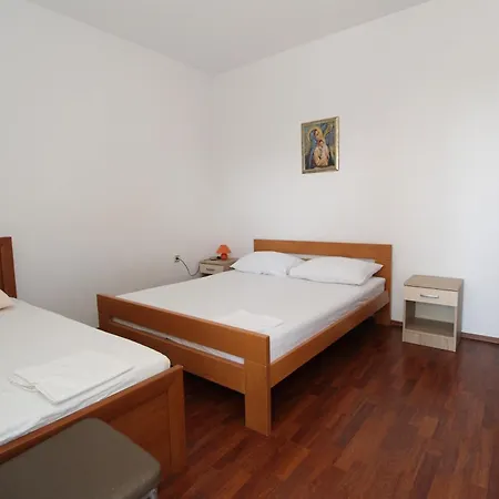 By The Sea Mandre, Pag - 4084 Appartement *